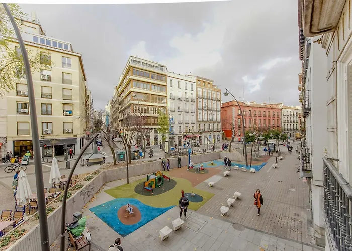Spacious New Aparment Para 8Pax En La Plaza De Tirso E1