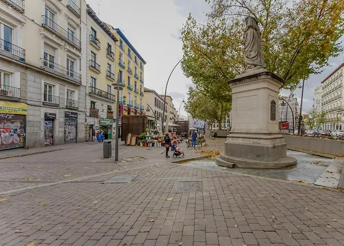 Spacious New Aparment Para 8Pax En La Plaza De Tirso E1