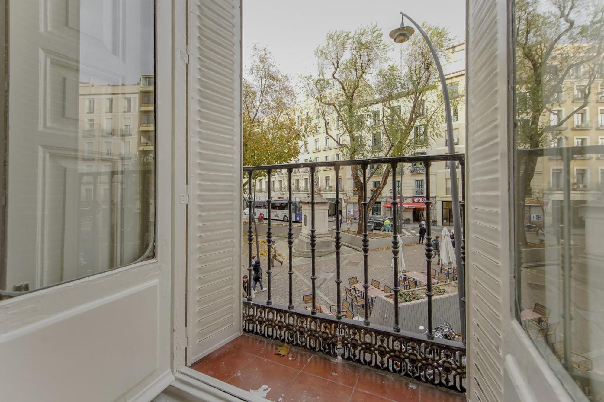 Spacious New Aparment 8pax En La Plaza De Tirso E1 Appartement Madrid