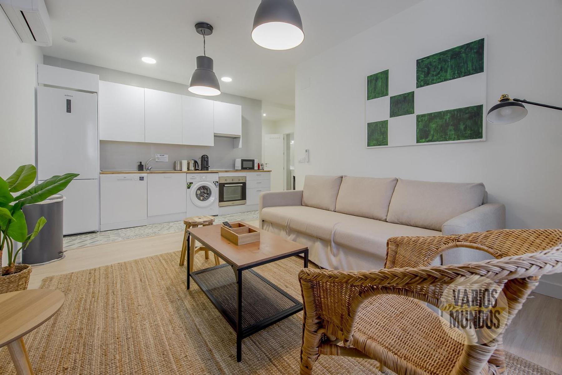 Spacious New Aparment 8pax En La Plaza De Tirso E1 Appartement